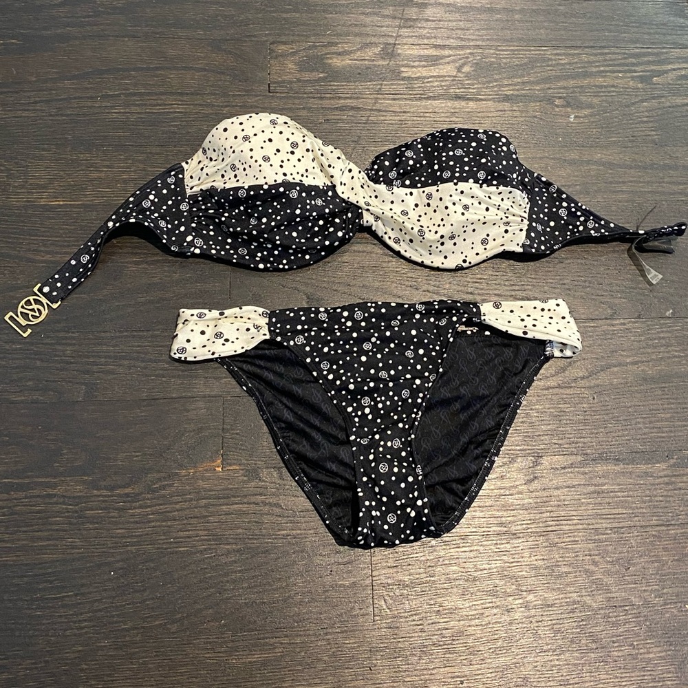 Victoria Secret 2piece PolkaDot Bandeau Bikini 32D